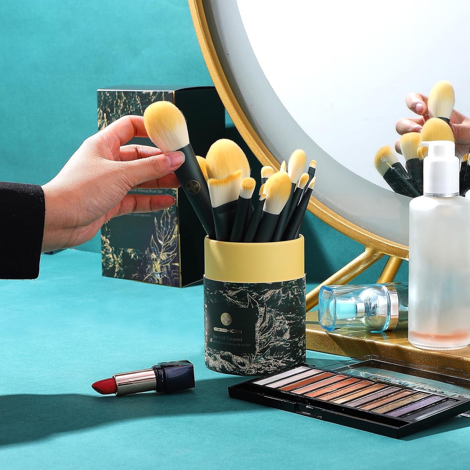 Set de 18 Brochas de Maquillaje Profesional con Estuche Ecológico y Doble Vaso, Brochas Sintéticas Premium para Base, Polvos, Corrector, Rubor, Ojos y Labios – Libre de Crueldad